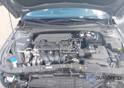 2024 Hyundai Elantra Sel from USA, damaged, VIN KMHLS4DG4RU804910